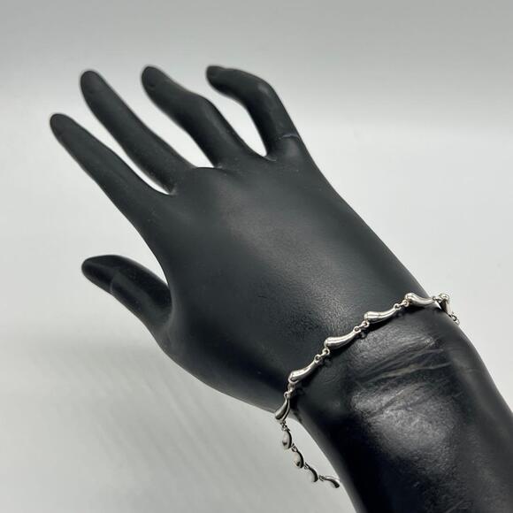 Tiffany & Co Tiffany Elsa Peretti Tea A Dos Lop Bracelet - Picture 15 of 16